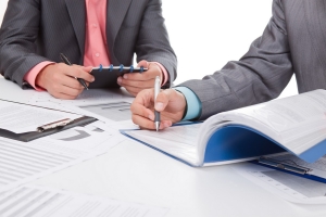 Information for notaries: charging for use of registers