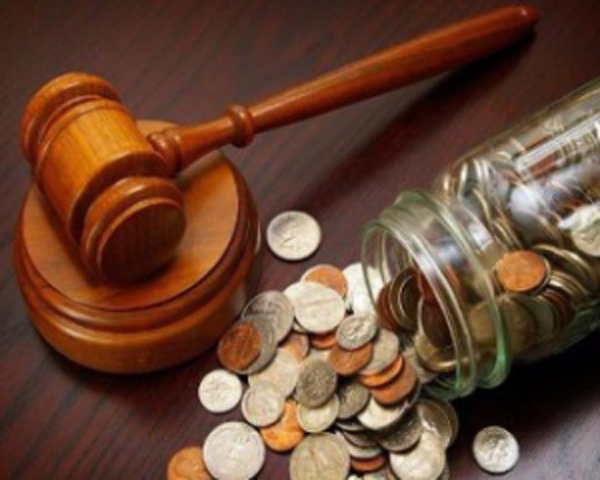 The absence of income for the past year is grounds for exemption from court fees