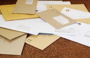 Надсилання листів з описом вкладення нерезидентам не передбачено